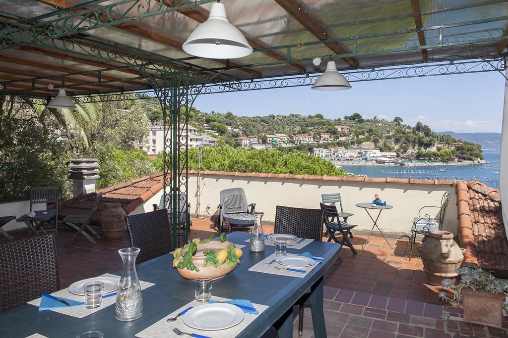 Holiday Home Fiorita Porto Venere Szoba fotó
